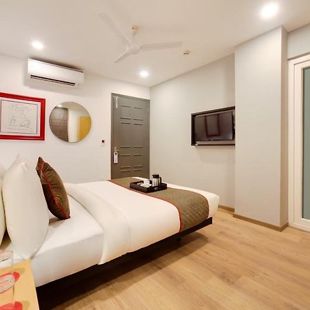 Oyo Townhouse 019 Anand Vihar Hotel New Delhi Luaran gambar