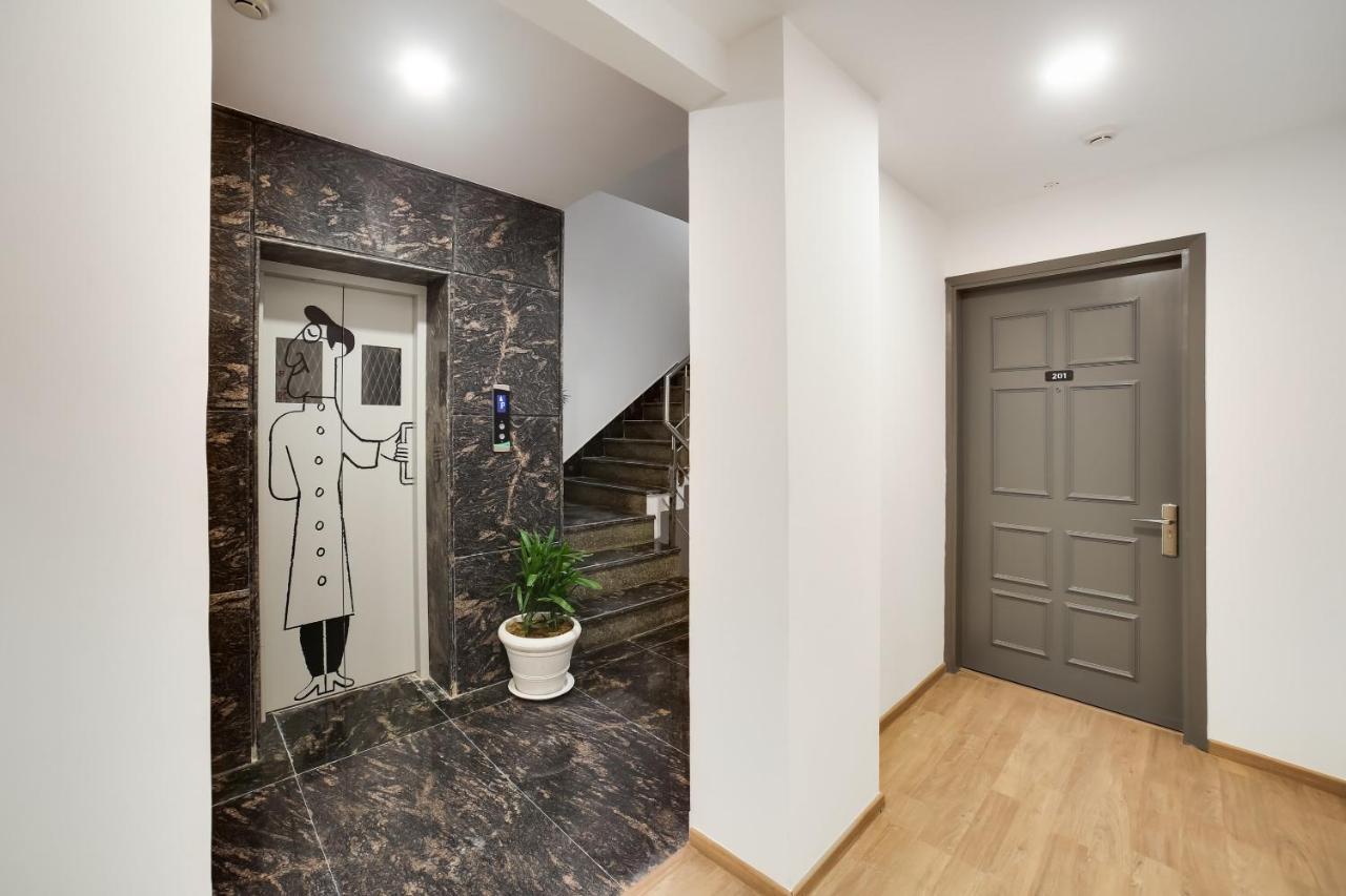 Oyo Townhouse 019 Anand Vihar Hotel New Delhi Luaran gambar