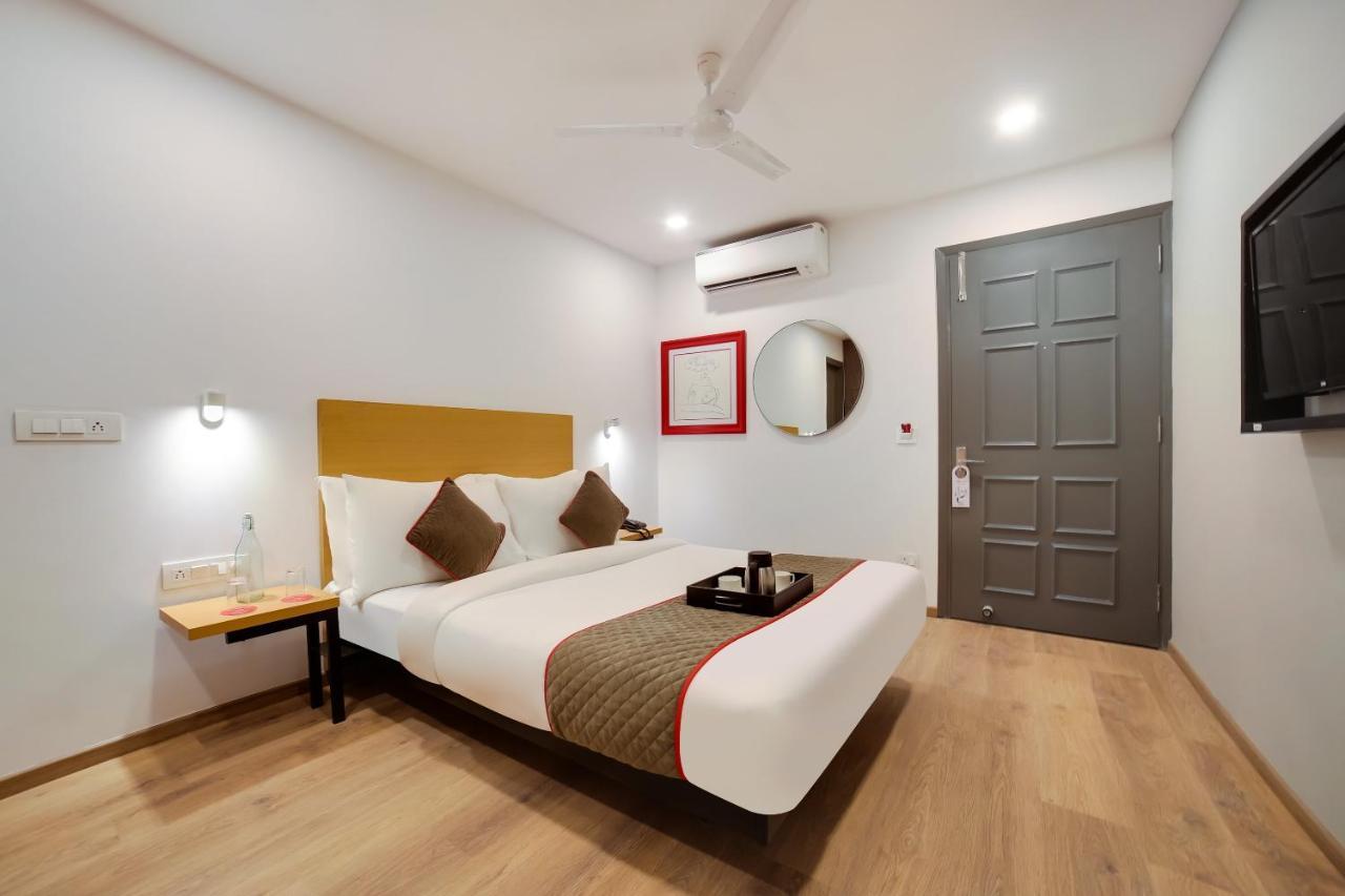 Oyo Townhouse 019 Anand Vihar Hotel New Delhi Luaran gambar